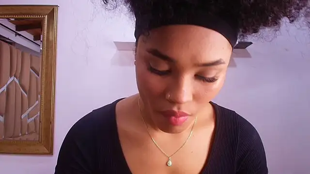 naia blessed online show from September 18, 7:34 pm