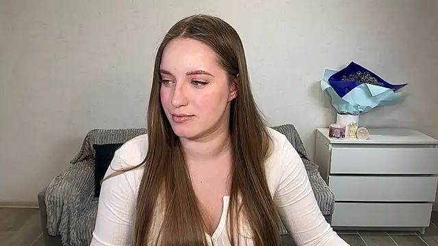 EvaMaddison online show from February 6, 6:22 pm