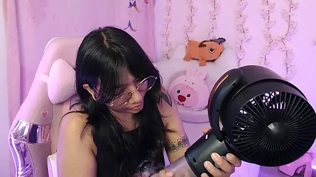 Nami usagi online show from November 27, 4:43 pm