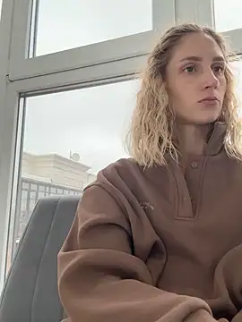 Snapshot of Feral_berry_8133 chatting on October 10, 11:59 am Feral berry 8133 online show from October 10, 11:59 am