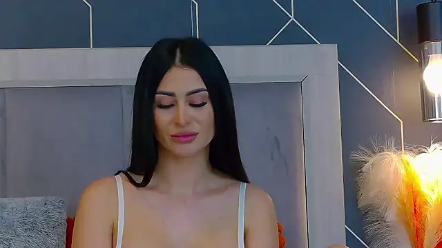 EmyLaveau online show from March 13, 6:58 am