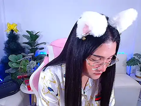 plysaithailand online show from December 19, 12:04 am