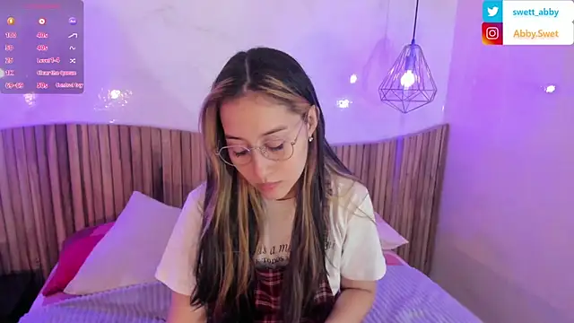 Snapshot of Abby_Sweet1_ chatting on September 17, 11:41 am Abby Sweet1  online show from September 17, 11:41 am