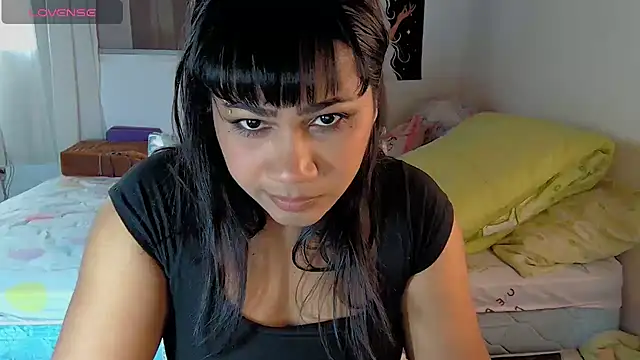 kiarybell   online show from June 26, 8:54 pm