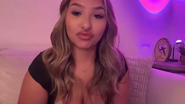 lustfulsmiles online show from May 28, 12:03 pm