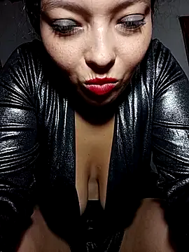 Melanymartinez105 online show from October 12, 11:07 pm