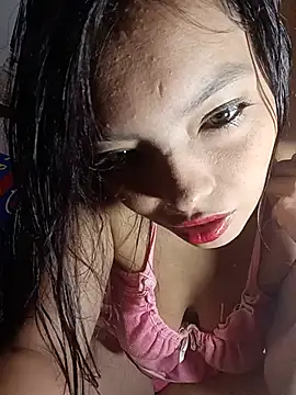 Melanymartinez105 online show from May 16, 2:36 am