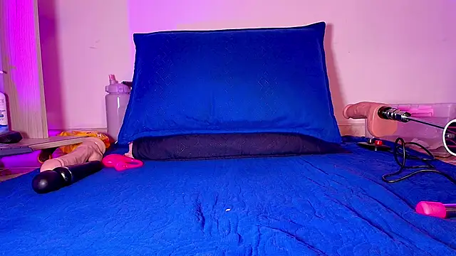 Snapshot of _ebony-queen_ chatting on October 18, 12:41 pm ebony-queen online show from October 18, 12:41 pm