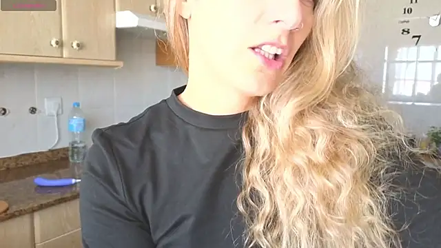 Lunamix online show from February 21, 12:50 pm