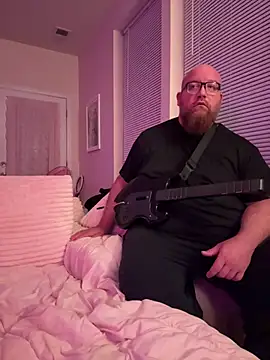 PiggyRose online show from January 11, 5:01 am