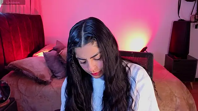 Catalinaa martinez online show from February 2, 7:02 pm