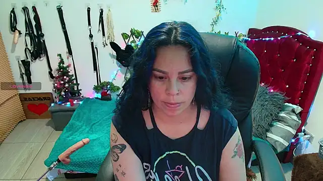 elektra 32 online show from December 1, 4:20 pm