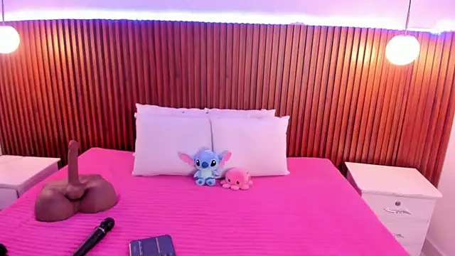 sofia castrillon online show from October 10, 7:52 pm