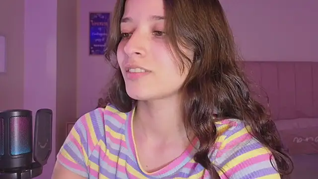 Amaia Daniells online show from November 25, 3:41 am