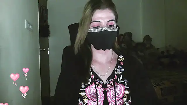 Cute Sonii online show from May 17, 3:44 pm