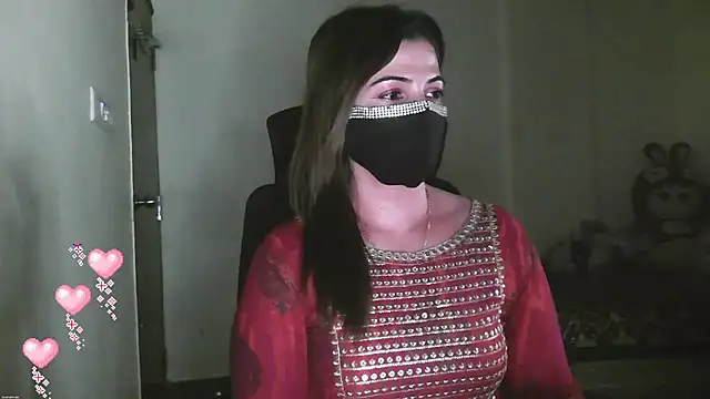 Cute Sonii online show from August 9, 11:36 am
