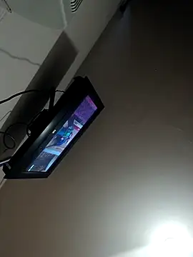 khloebanques online show from March 2, 11:54 pm