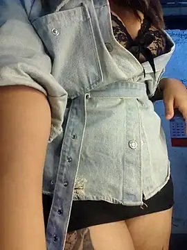 SexyFriends  online show from March 22, 1:33 am