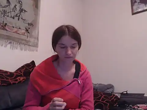 Snapshot of Mercedeswoman8 chatting on September 17, 7:12 pm Mercedeswoman8 online show from September 17, 7:12 pm