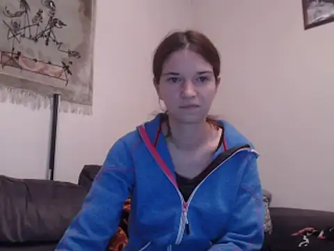 Snapshot of Mercedeswoman8 chatting on October 21, 4:55 pm Mercedeswoman8 online show from October 21, 4:55 pm