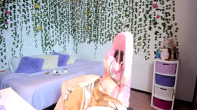 violeta milleer online show from September 10, 3:56 pm