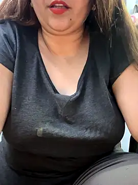 Snapshot of Preet_Kaur_69 chatting on September 20, 6:39 pm Preet Kaur 69 online show from September 20, 6:39 pm