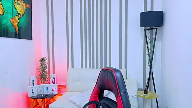 Britney taylor  online show from October 22, 11:21 pm