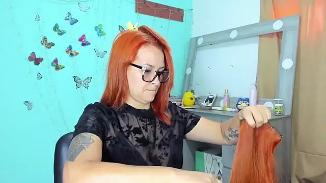 Snapshot of Britney_taylor_ chatting on September 19, 7:13 pm Britney taylor online show from September 19, 7:13 pm