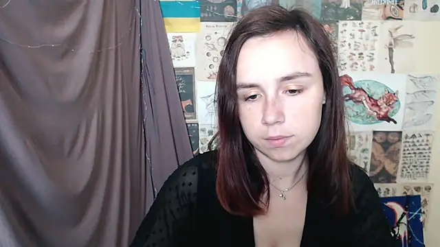Snapshot of VeryVeryVeryShy_ chatting on September 15, 5:27 am VeryVeryVeryShy online show from September 15, 5:27 am