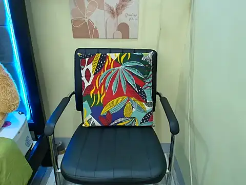 Skinny regie99xxx online show from October 2, 11:54 pm