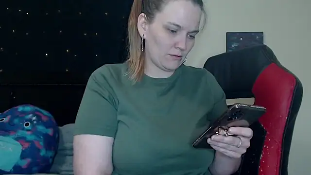 ToxicLilly online show from December 2, 8:59 am