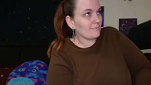 ToxicLilly online show from November 25, 10:39 am