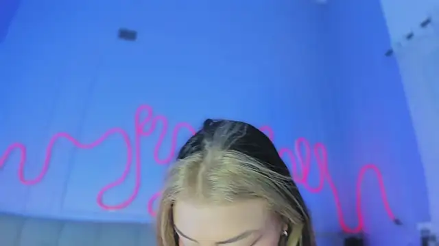 Sofly s online show from February 9, 11:56 am