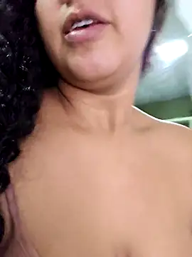 Snapshot of Mary_pinkish chatting on September 11, 3:18 am Mary pinkish online show from September 11, 3:18 am