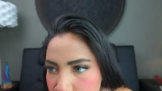 Snapshot of miss_vaiolette chatting on September 22, 11:08 am miss vaiolette online show from September 22, 11:08 am
