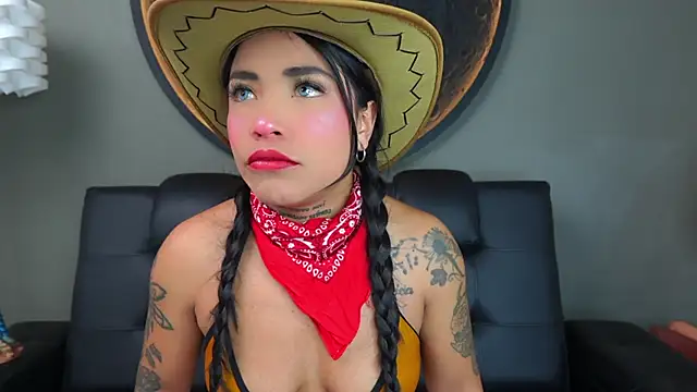 miss vaiolette online show from March 14, 12:17 pm