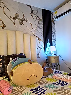 mollieblue69 online show from January 19, 12:56 pm