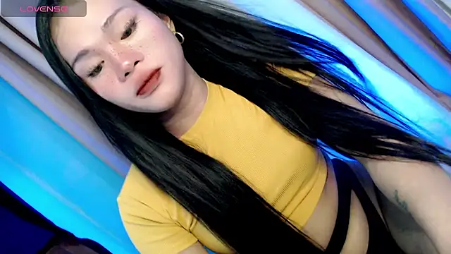kylamooree online show from July 27, 1:08 pm