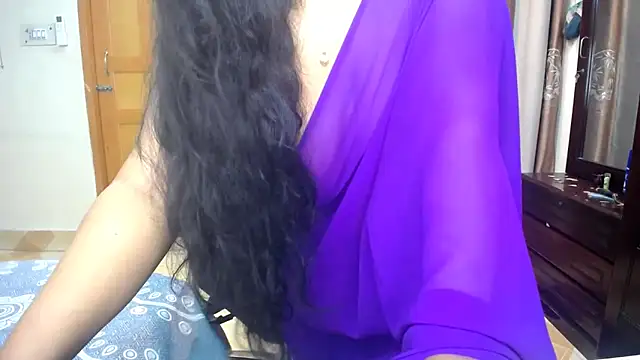 Snapshot of Hey__malabika chatting on September 12, 6:59 pm Hey malabika online show from September 12, 6:59 pm