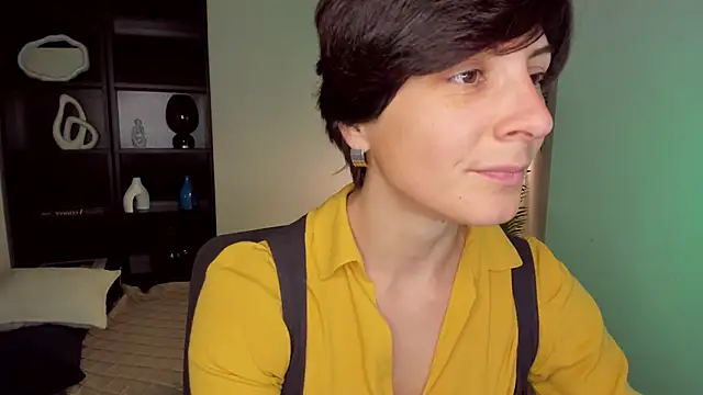 LorenDaze online show from October 28, 2:45 pm