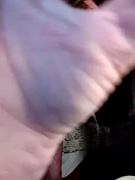 eatmeplease44 online show from January 7, 4:16 am