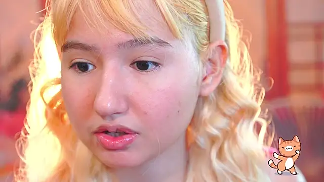 Pinkie Princes online show from November 27, 3:31 am