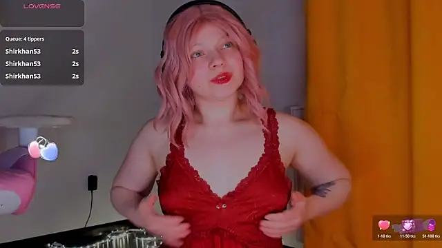 SueNiceeeee online show from June 11, 11:56 pm