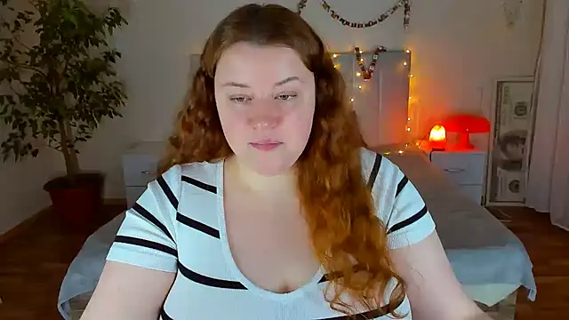 PolinaSalvatore online show from January 14, 8:36 pm