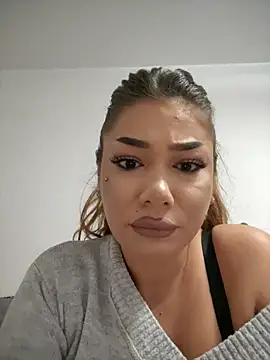 Snapshot of Ella_sweety chatting on September 26, 9:34 pm Ella sweety online show from September 26, 9:34 pm