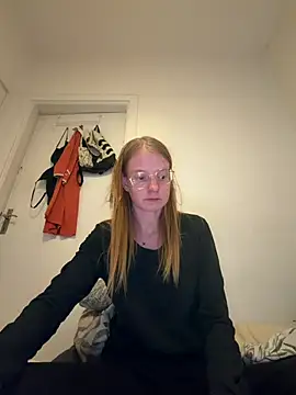 jannis1992 online show from August 4, 1:33 am
