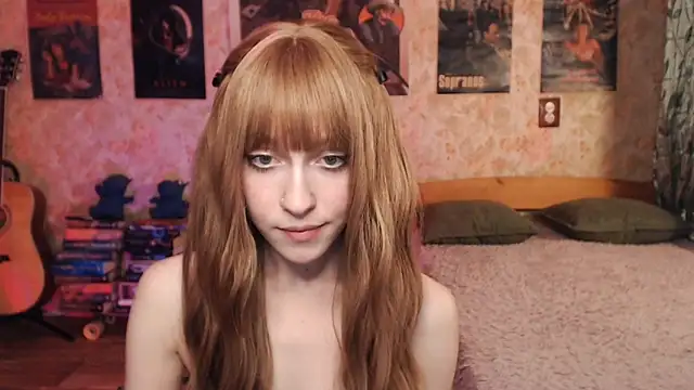 Snapshot of Friendly_Ellie chatting on October 7, 1:26 pm Friendly Ellie online show from October 7, 1:26 pm