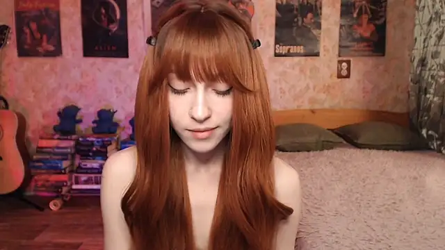Snapshot of Friendly_Ellie chatting on September 23, 12:53 am Friendly Ellie online show from September 23, 12:53 am