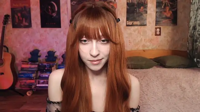 Snapshot of Friendly_Ellie chatting on September 29, 11:21 pm Friendly Ellie online show from September 29, 11:21 pm