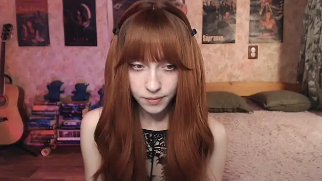 Snapshot of Friendly_Ellie chatting on September 18, 11:36 pm Friendly Ellie online show from September 18, 11:36 pm